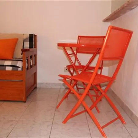 Edificio Presidente Apartment *